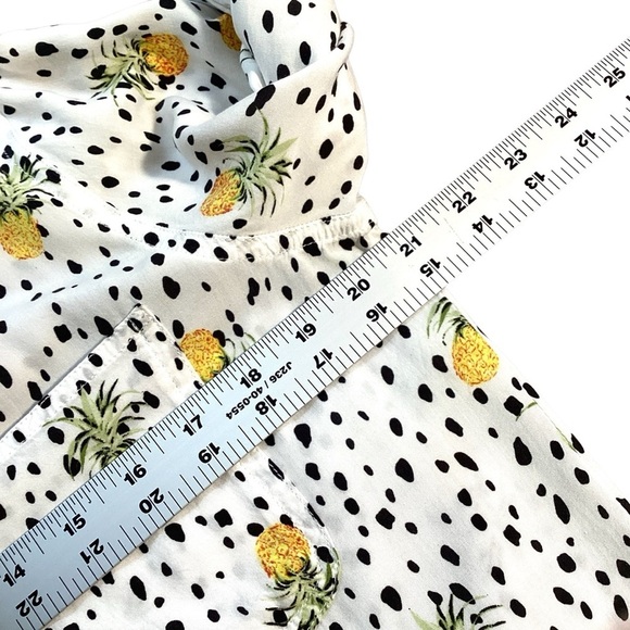 Velvet Heart Pineapple Print Roll Tab Sleeve Rayon Blouse, Medium - Picture 5 of 8